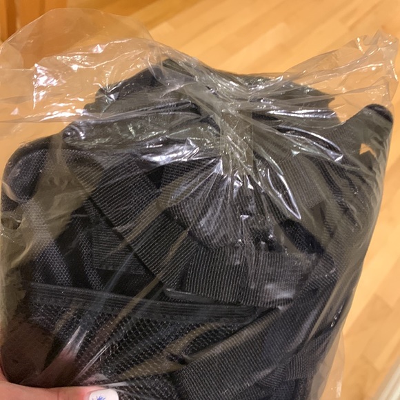 NWT Black Vertical Impact Insulated Lunch Bag - Picture 9 of 11